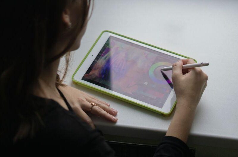 What iPad Is the Best to Buy for Everyday Use and Quick Performance
