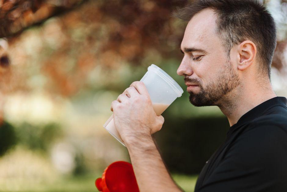 What is the Best Tasting Protein Shake for a Delicious and Filling Boost